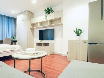 VIP-sky center- căn hộ rộng rãi, thoáng mát, yên tĩnh, tiện nghi đầy đủ - Hồ bơi miễn phí – Fotos 7